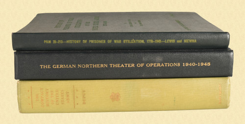 BOOK lot of three military books - M10608