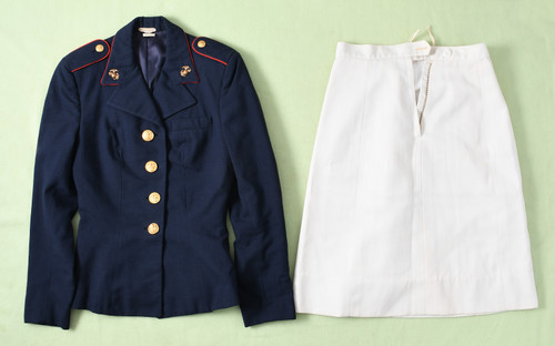 US MARINE DRESS UNIFORM - C61226