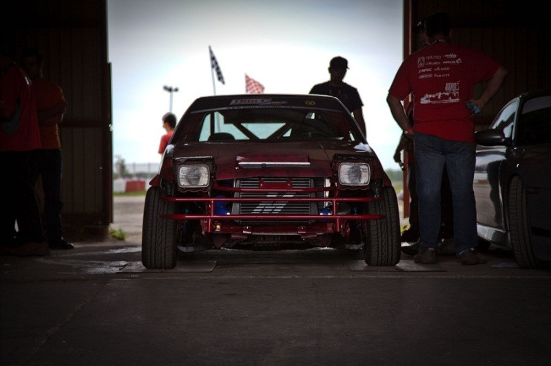 Mishimoto Universal Silver G Line Bar & Plate Intercooler - 24.5x11.75x3