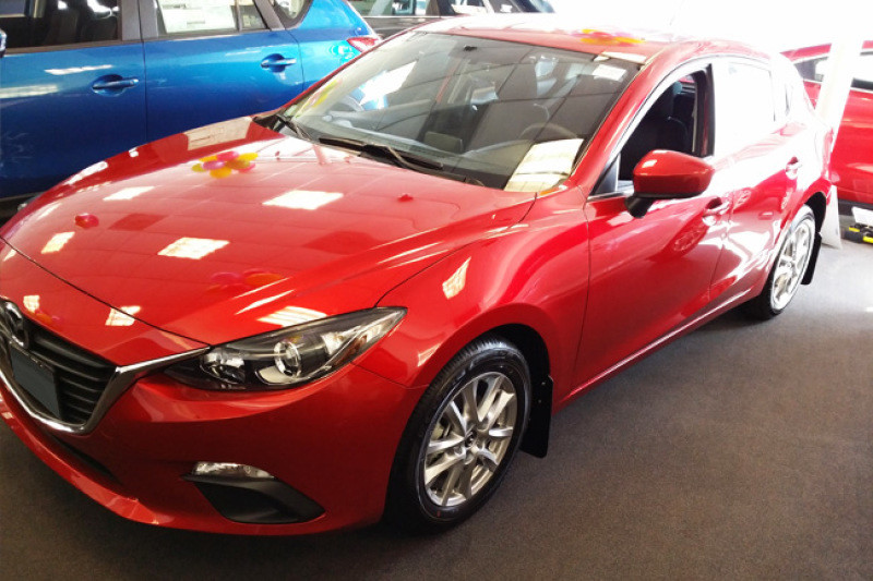 Rally Armor UR Black Mud Flaps w/ Red Logo for 14+ Mazda 3 Hatch / Sedan