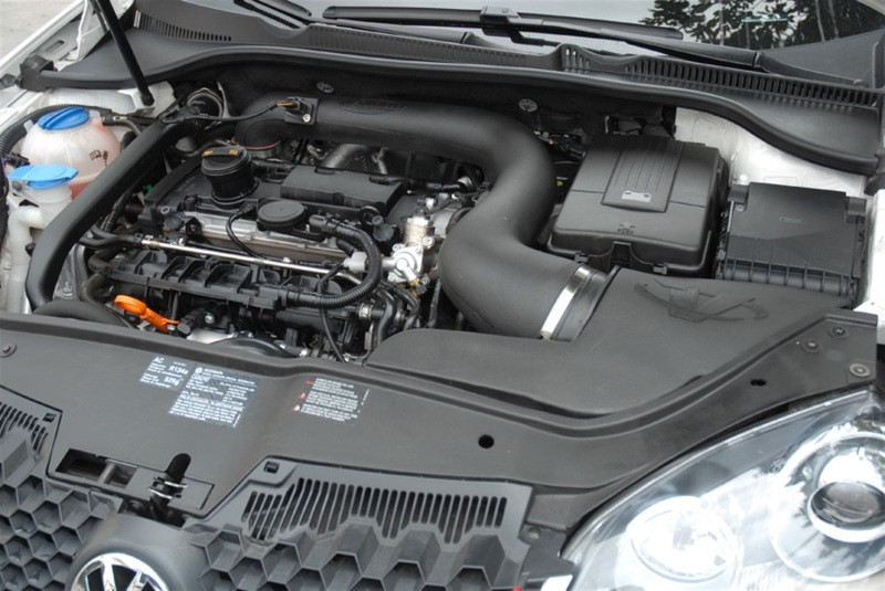 Volant PowerCore Closed Box Air Intake for 05-09 Volkswagen GTI 2.0 L4