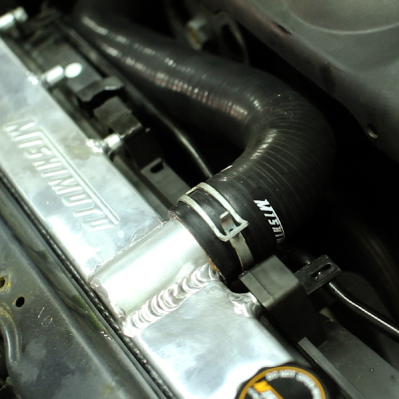 Mishimoto Black Radiator Hose Kit for 01-07 Subaru WRX / STI