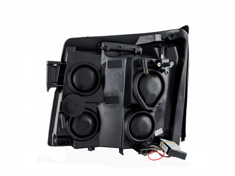 ANZO PROJECTOR HEADLIGHTS CHROME w/ HALO SMD LED HID for 02-06 Escalade