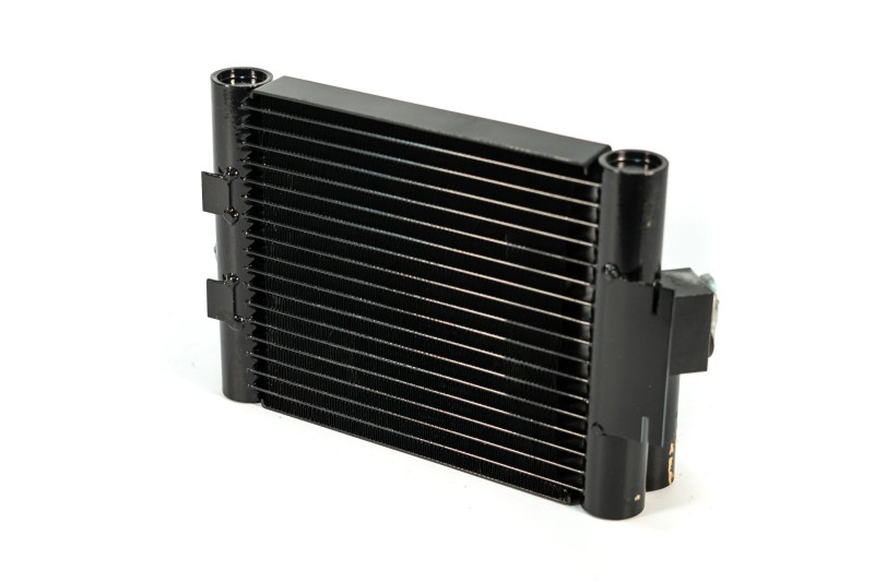 CSF Race-Spec Oil Cooler for 15-18 BMW M2 (F87)