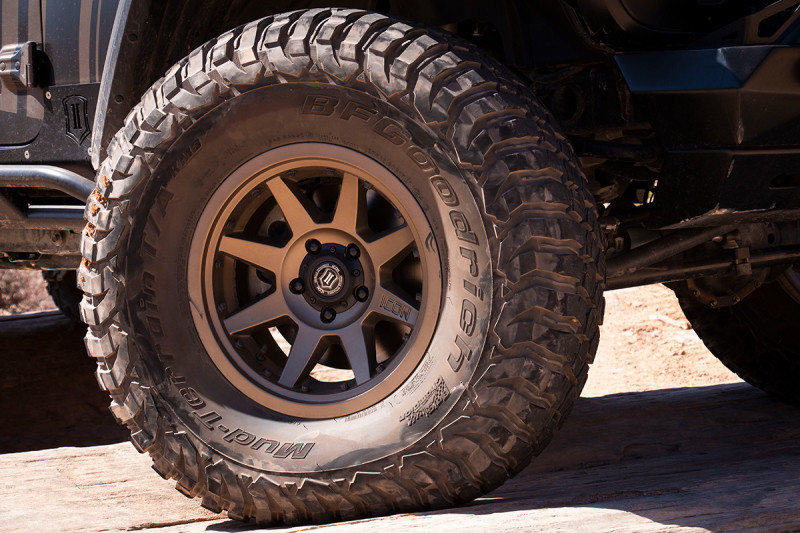 ICON Rebound Pro 17x8.5 6x5.5 0mm Offset 4.75" BS 106.1mm Bore Bronze Wheel