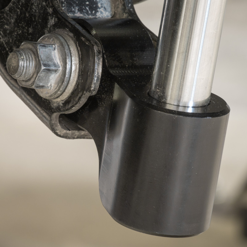 ICON Stage 10 Suspension System w/Billet Uca for 05-15 Toyota Tacoma