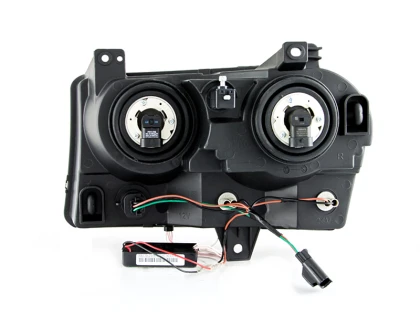 ANZO Crystal Headlights w/ Halo Chrome (CCFL) for 2005-2010 Chrysler 300