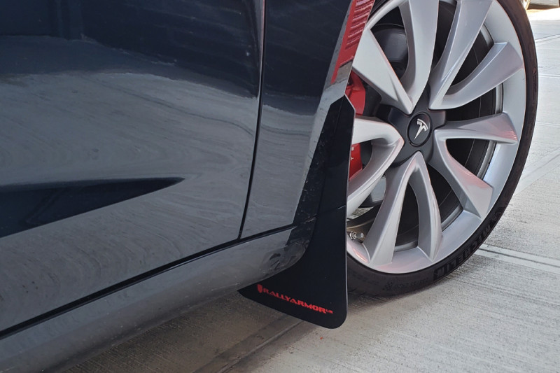 Rally Armor Black UR Mud Flap - Metallic Black Logo for 17-22 Tesla Model 3