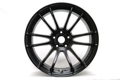 Gram Lights 57XTREME Spec-D 18x9.5 +38 5-114.3 Glossy Black Wheel