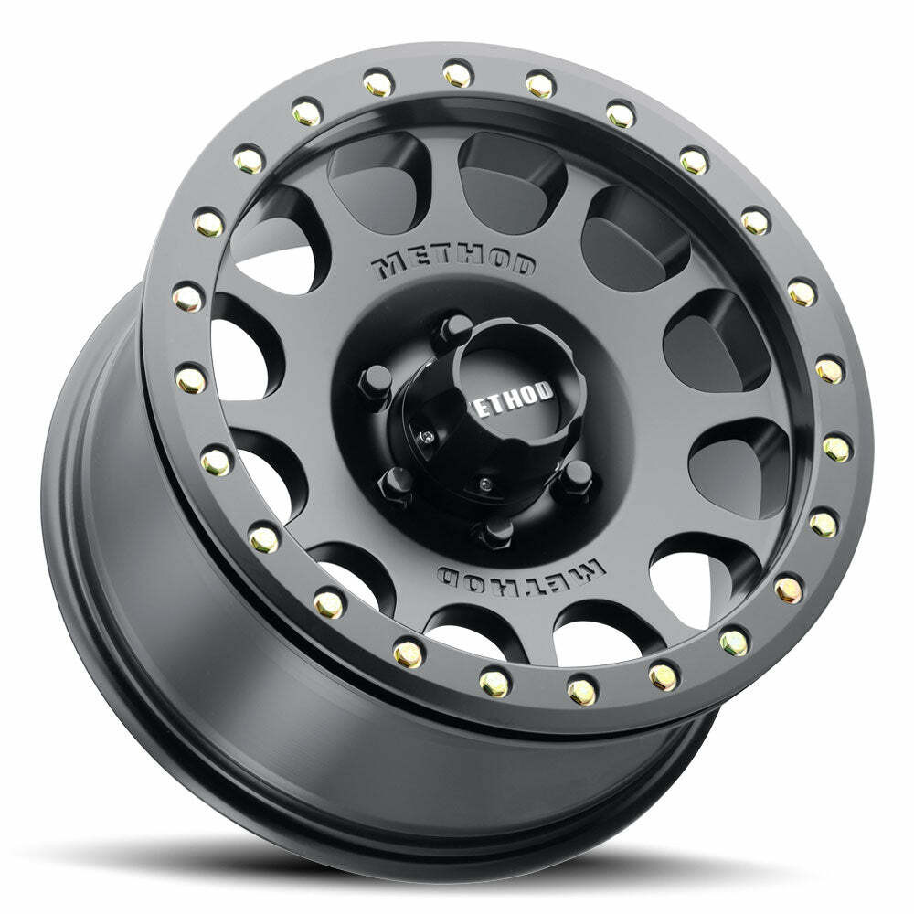 Method MR105 Beadlock 17x8.5 0mm 6x5.5 108mm CB Matte Black w/BH-H24125 Wheel