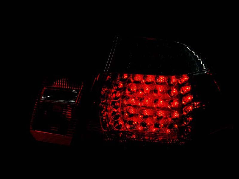 ANZO LED Taillights Red/Clear 4pc for 1999-2001 BMW 3 Series E46