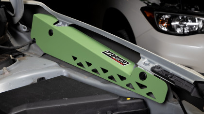 GrimmSpeed TRAILS Fender Shrouds - Green for 13-17 Subaru Crosstrek