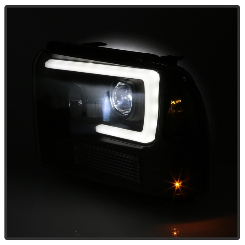 Spyder Projector LED Black Headlights for 05-07 Ford F250/350/450 Super Duty