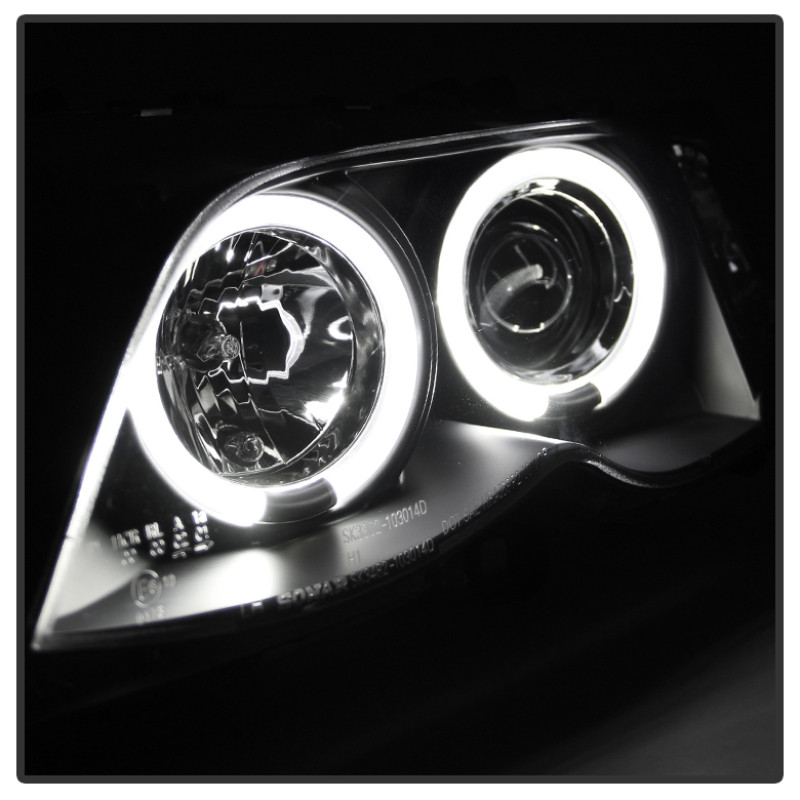 Spyder Projector Headlights 1PC LED Halo Black for 02-05 BMW E46 3-Series 4DR