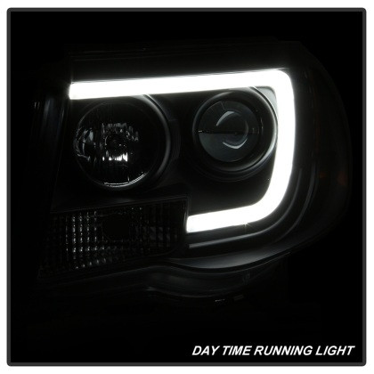 Spyder Projector Headlights - Light Bar DRL - Black for 05-11 Toyota Tacoma