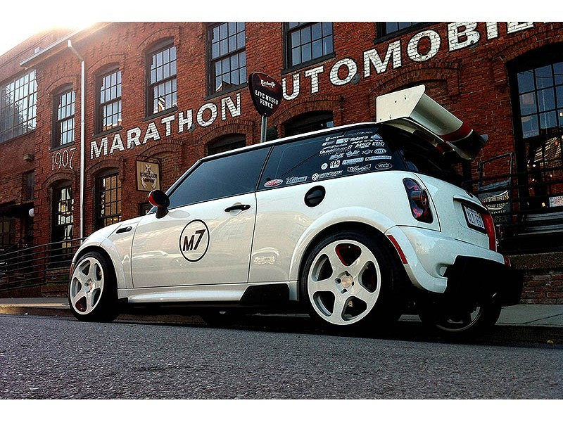 Spyder Euro Style Tail Lights Black for 02-06 Mini Cooper / 05-08 Cooper Convertibles