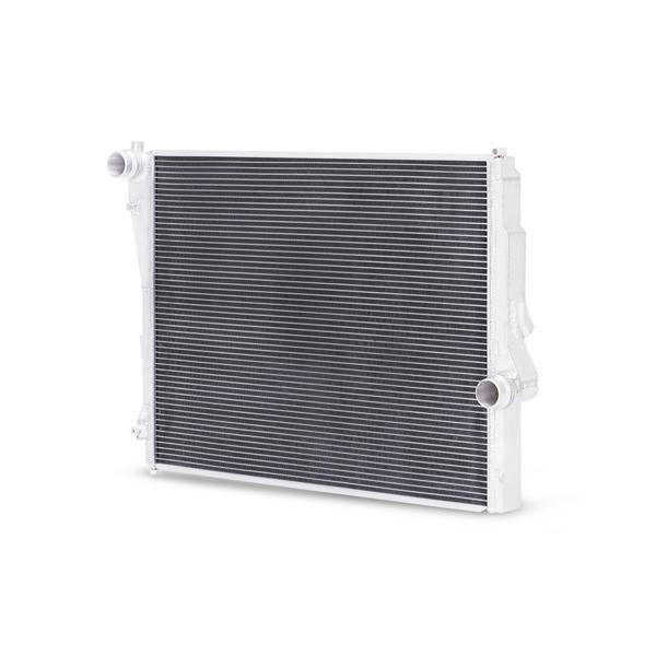Mishimoto Aluminum Radiator for 99-06 BMW 323i/323i/328i/330i