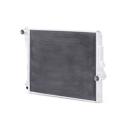 Mishimoto Aluminum Radiator for 99-06 BMW 323i/323i/328i/330i w/ A/T