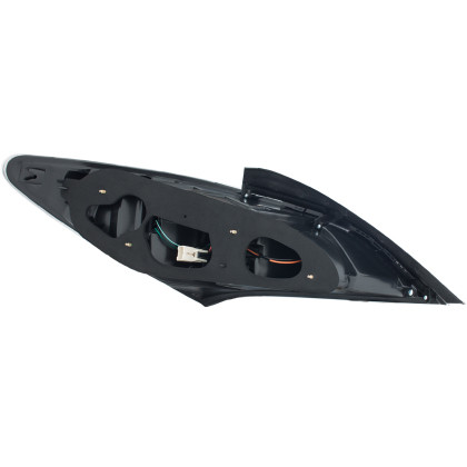 ANZO LED Taillights Red/Clear for 2010-2013 Hyundai Genesis