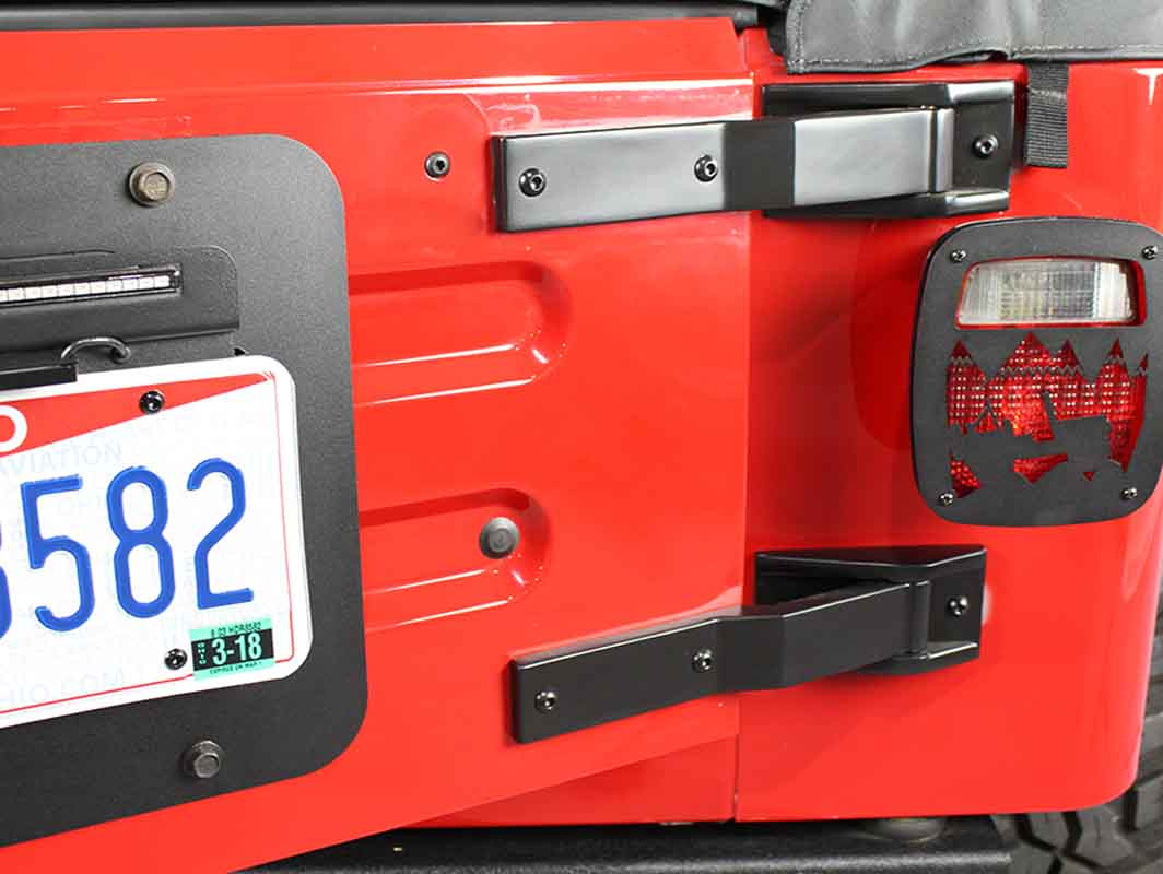 Kentrol Tailgate Hinge Pair - Powdercoat Black for 97-06 Jeep Wrangler TJ