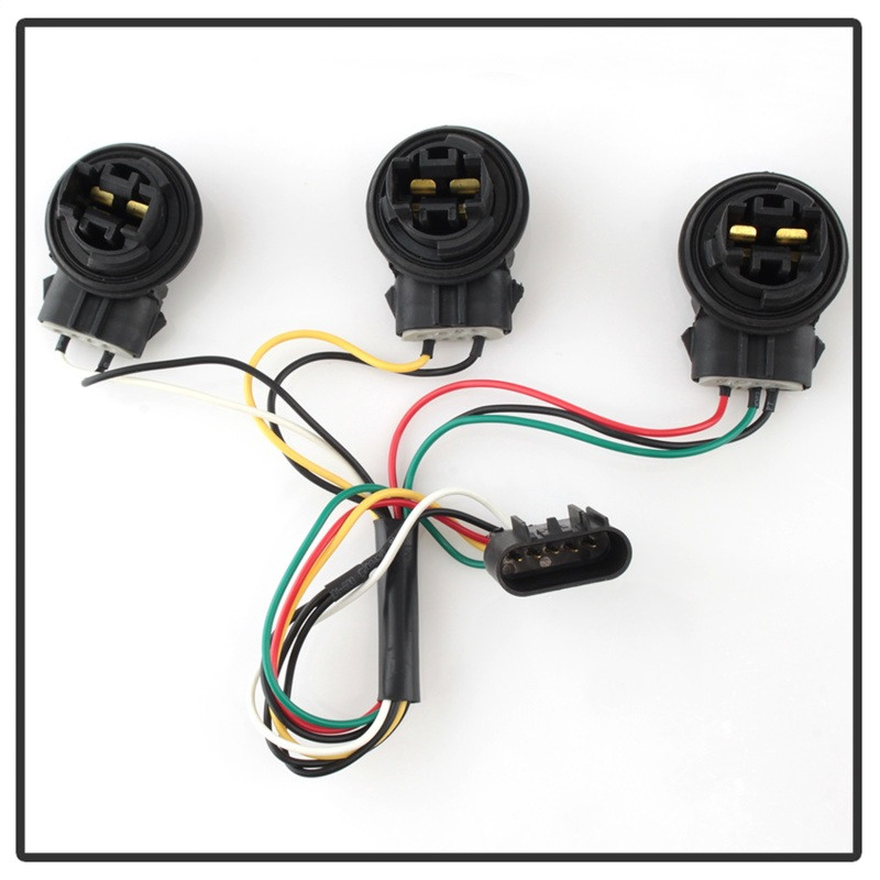 Spyder Euro Style Tail Lights Black for 02-09 Chevy TrailBlazer