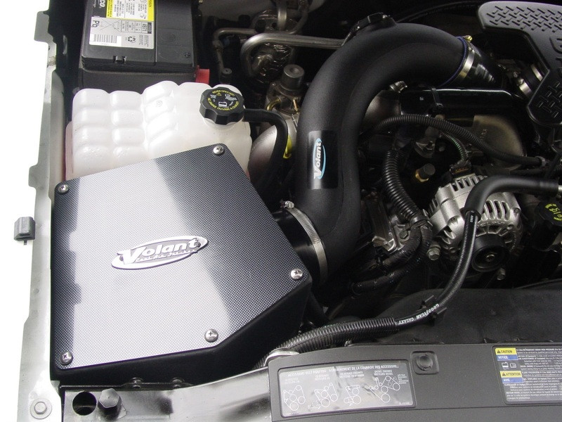 Volant PowerCore Closed Box Air Intake for 04-05 Silverado 2500HD 6.6 V8