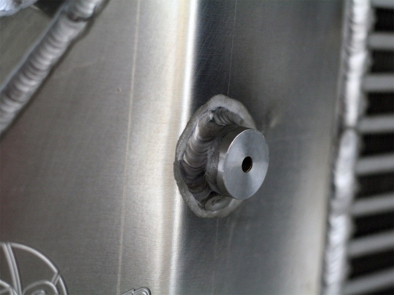 aFe Power  BladeRunner Intercooler w/Tubes for Dodge Diesel 10-04/11 L6