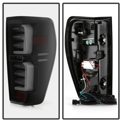 Spyder LED Tail Lights-Black Smoke for 19-20 Sierra Incandescent Bulb Model Only