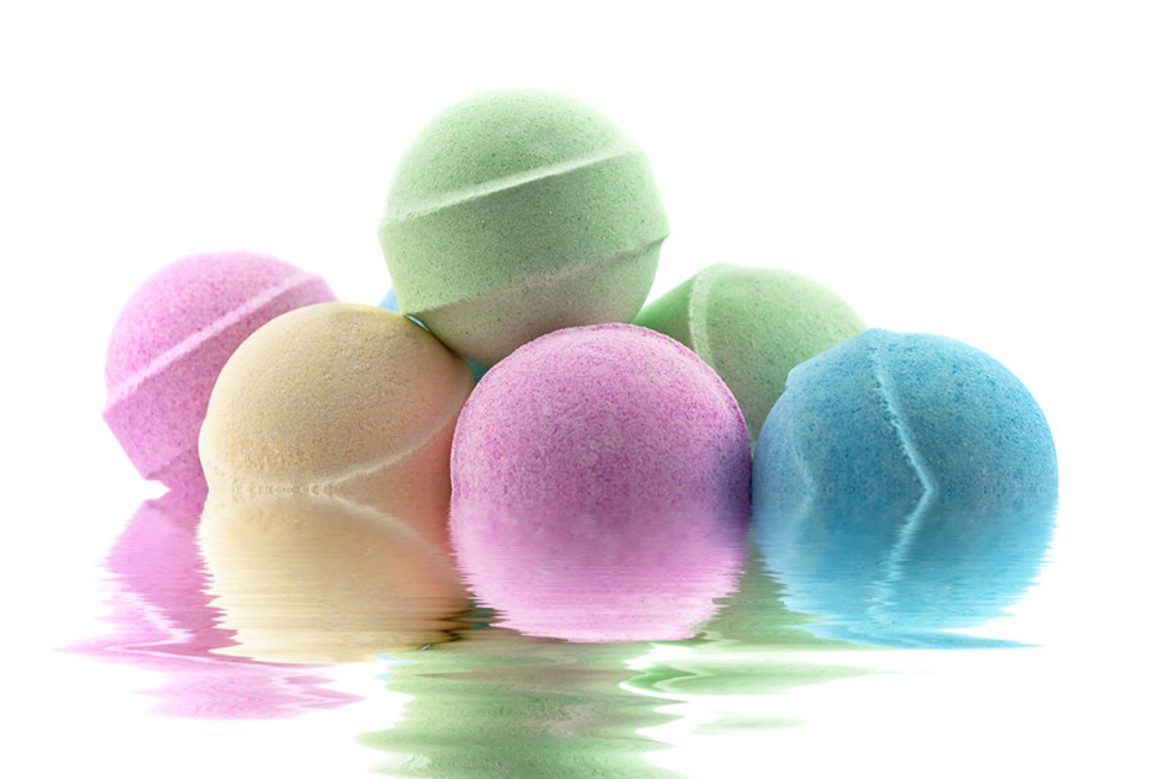 where can you buy bath bombs at