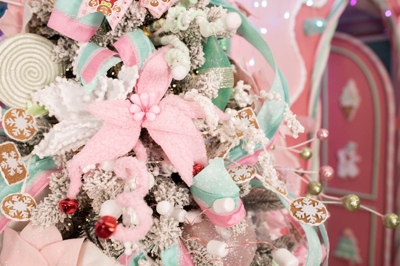 Santa's Sweet Shoppe Featured Image