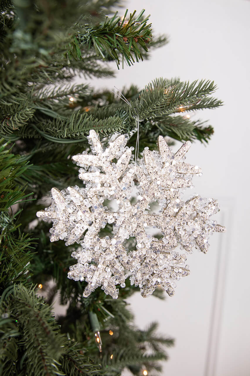 Enchant Your Holidays with Stunning Snowflake Christmas Decorations