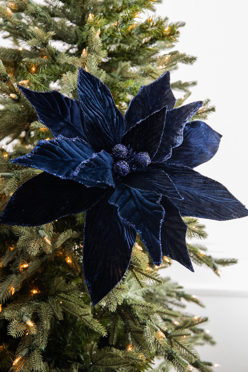 Large Poinsettia Decorations: Transform Your Space with Vibrant Holiday Cheer