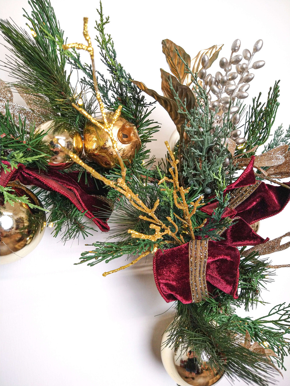 6ft Cordless Prelit Crimson and Gold Holiday Garland