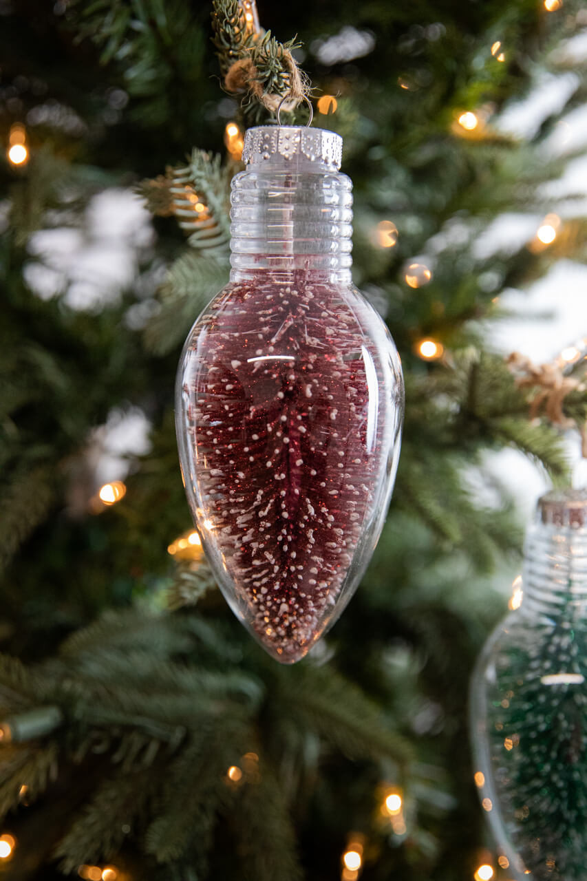 6.5Plastic Clear Retro Light Bulb Ornament