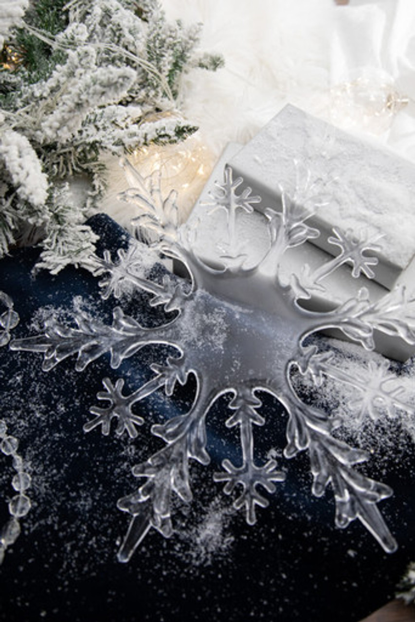 Frosty Snowflake - Gray w/Metallic Silver Snowflakes