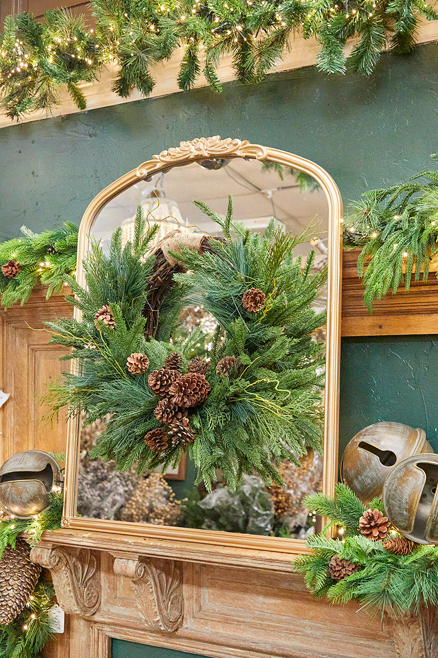 26” Mixed Greens with Pinecones Swag Wreath - Decorator's Warehouse