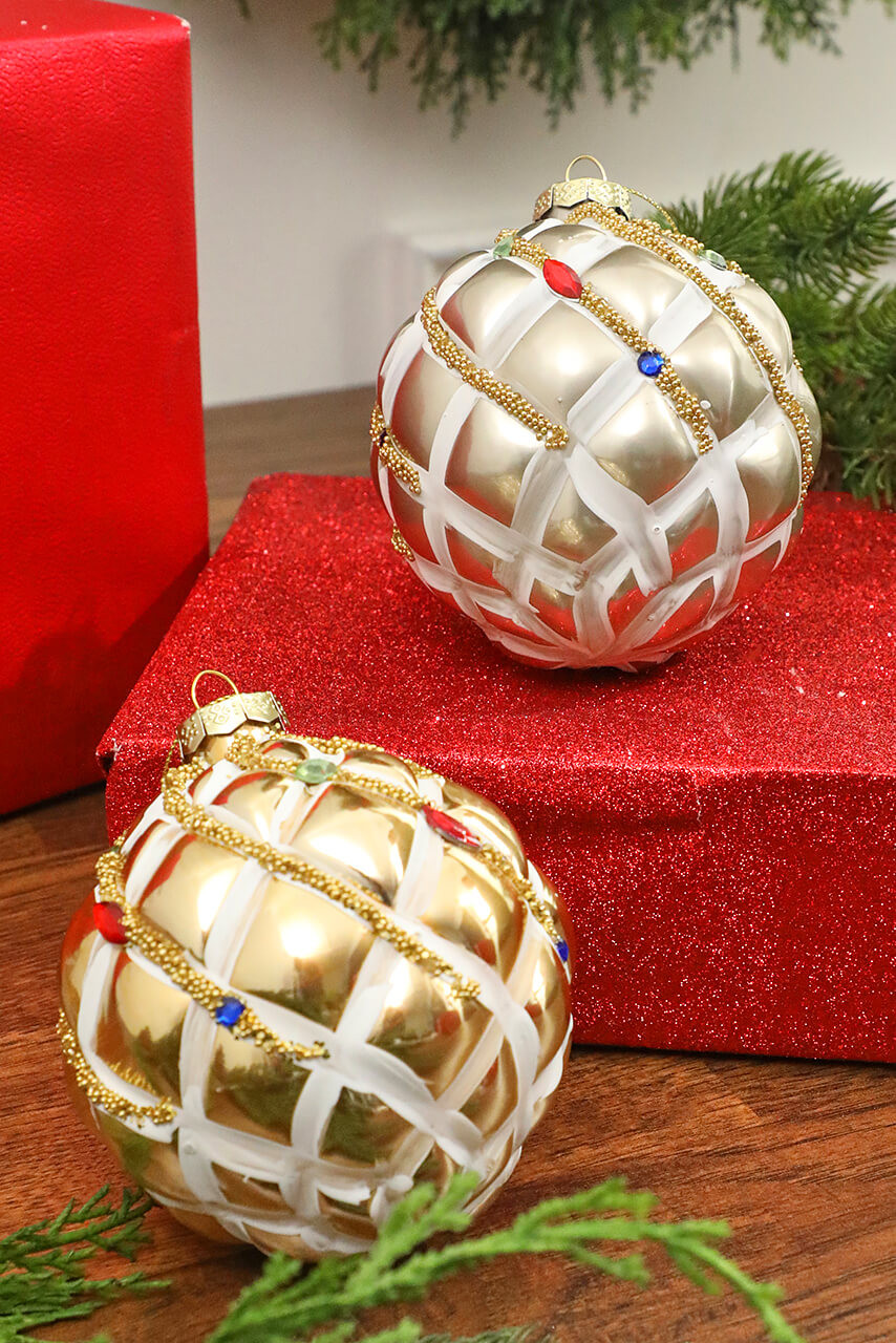 Glass Ball Ornaments - Organize and Decorate Everything