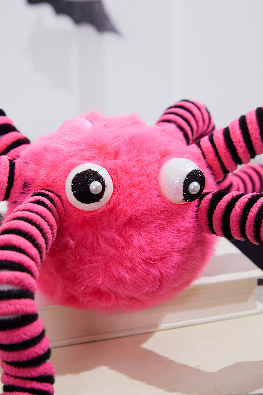 15” Faux Fur Pink Spider - Decorator's Warehouse