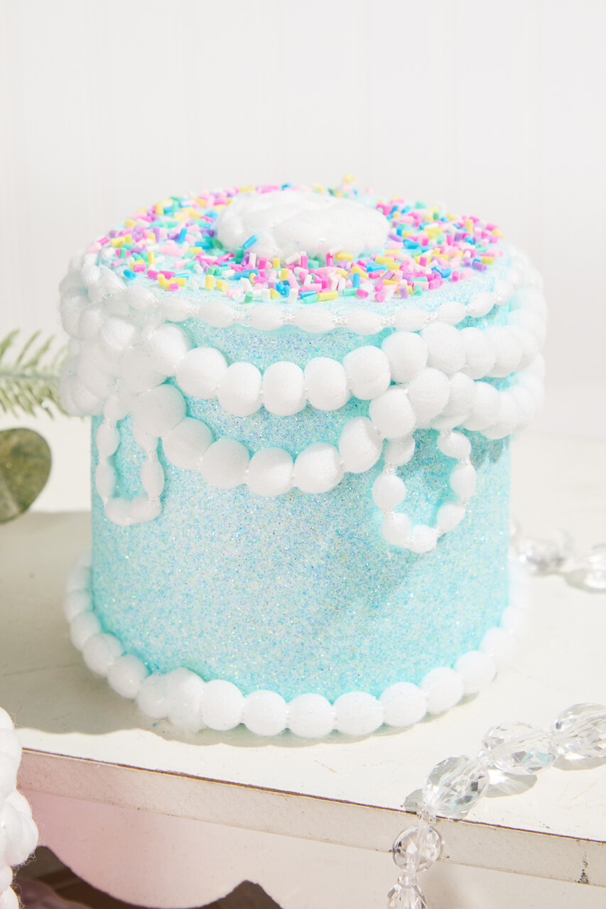Decorators Warehouse Cake Ornament