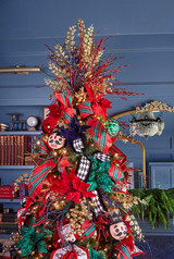 Exploring the Top Three Tree Toppers for Christmas at Decorator’s Warehouse