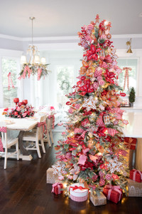 Fully Decorated Christmas Trees | Decorator's Warehouse