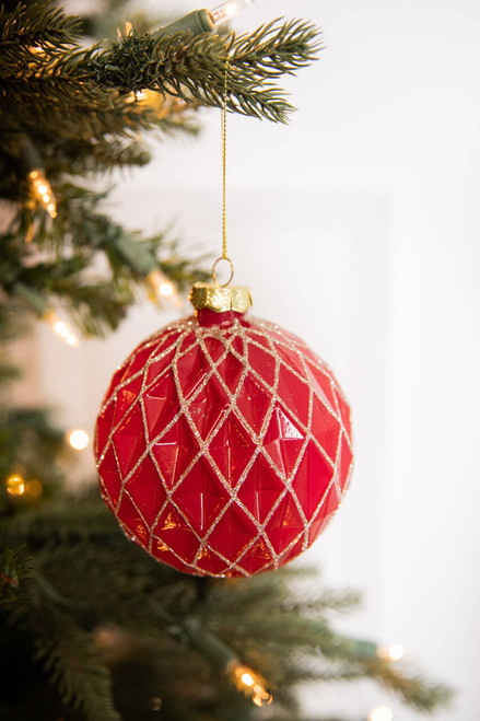Red & Gold Ornament Ball Diamond Pattern