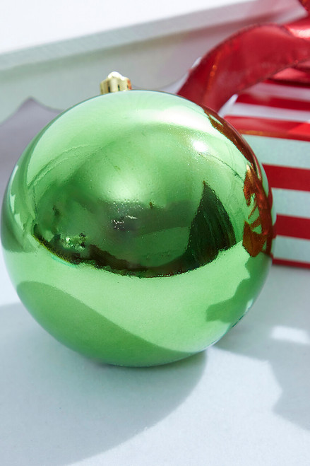 14cm Greenery Shatterproof Ornament