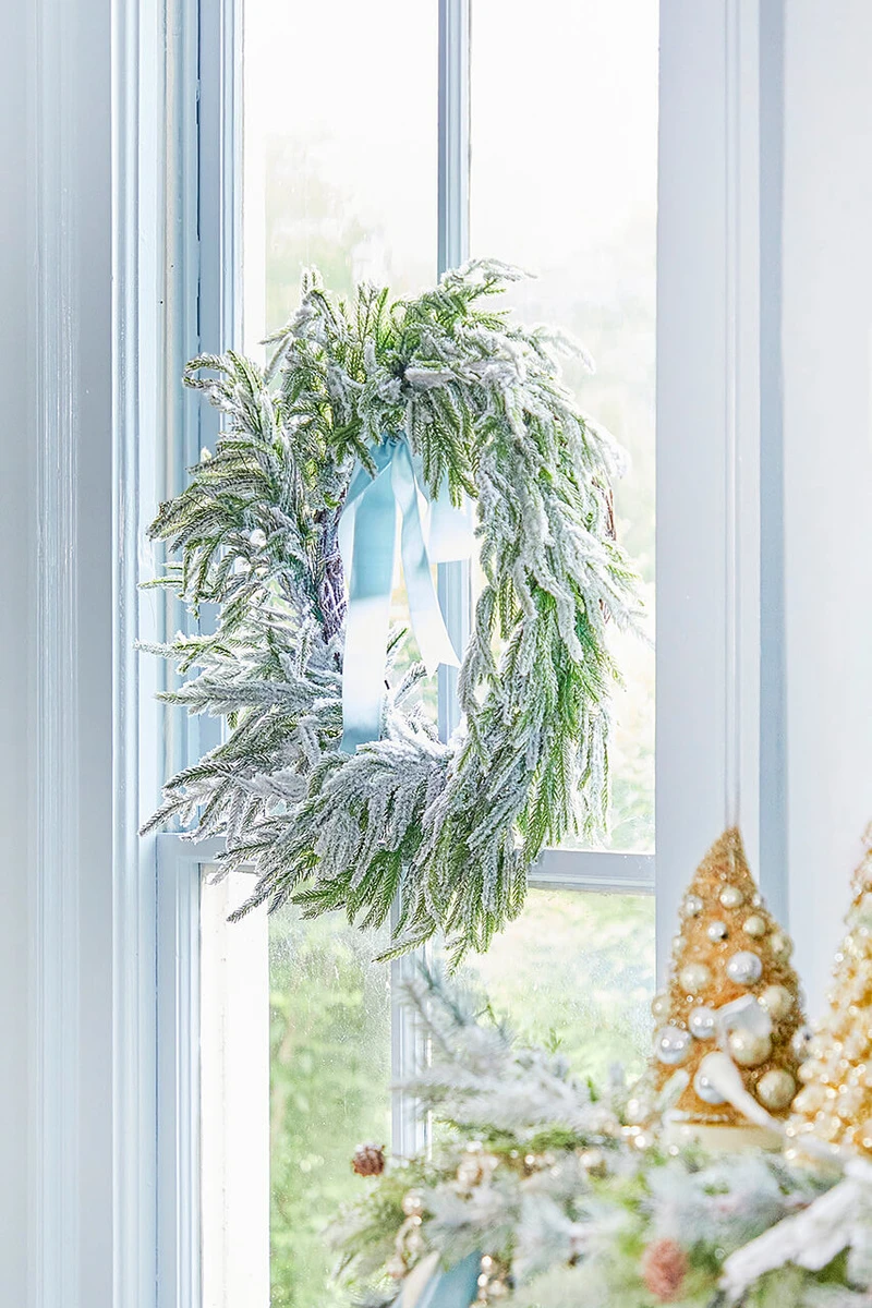 Tips for Decorating Your Christmas Wreath