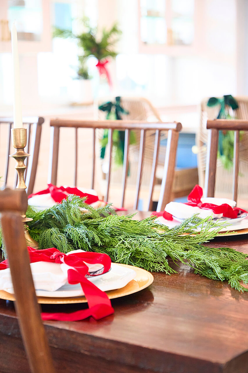 Cutest Christmas Decor for Kitchens