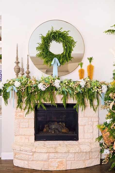 Decorating with Wreaths Indoors Through the Seasons 