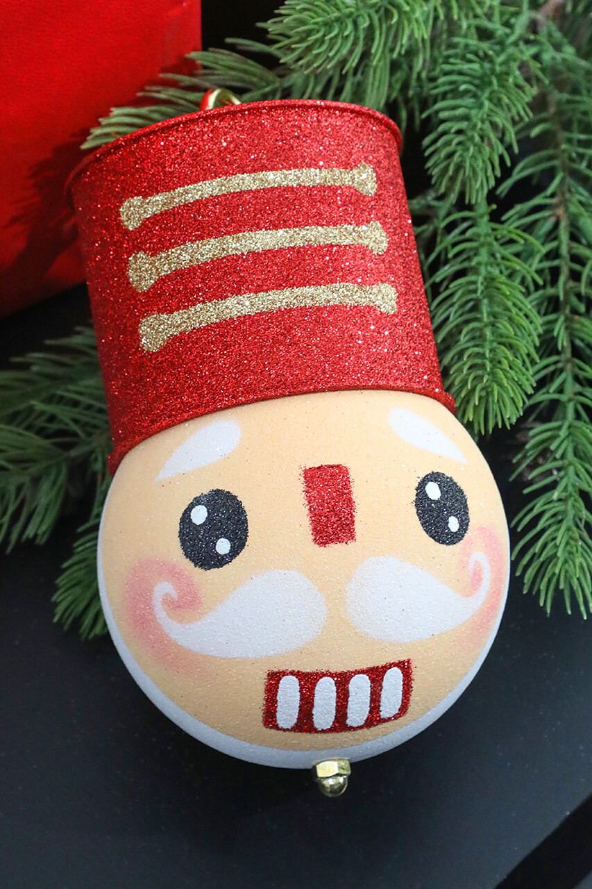 nutcracker (Lavender ornament)