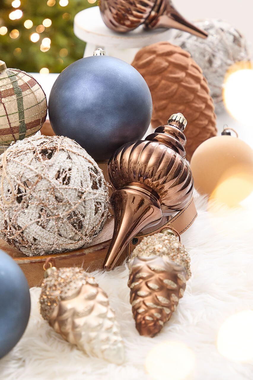 Winter Woodland Christmas Tree Decor | Decorator's Warehouse