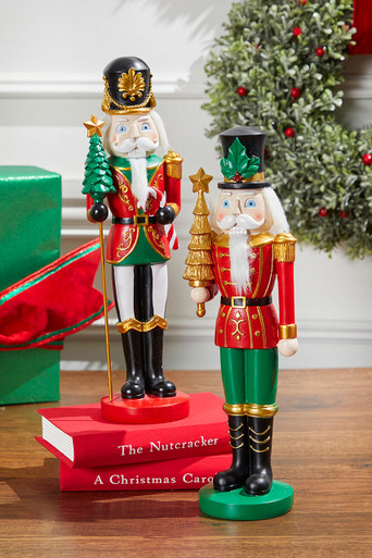 outdoor christmas nutcracker soldier