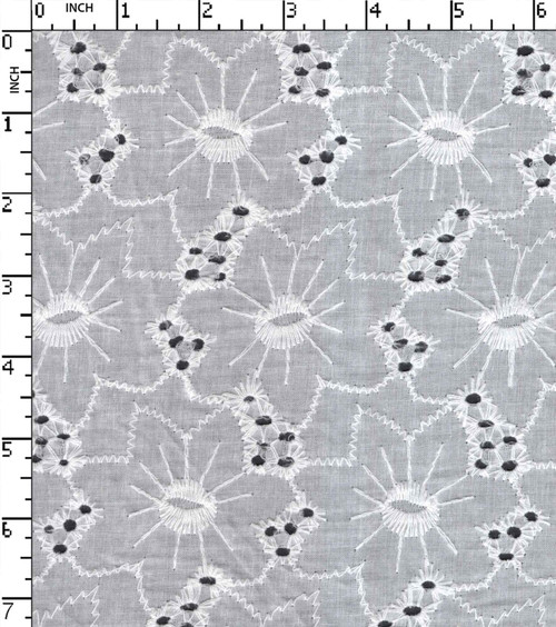 100% Cotton Bleached Embroidery Flower With Bore